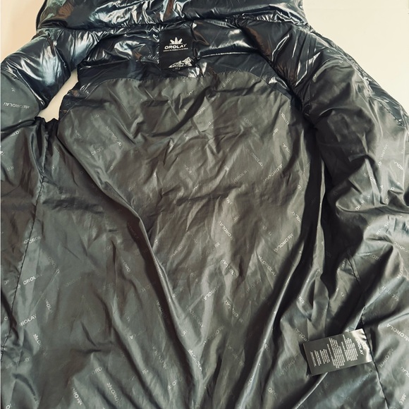Orolay-90% down shiny black hooded ski vest with 4 front outer pockets.Size M - Picture 8 of 16